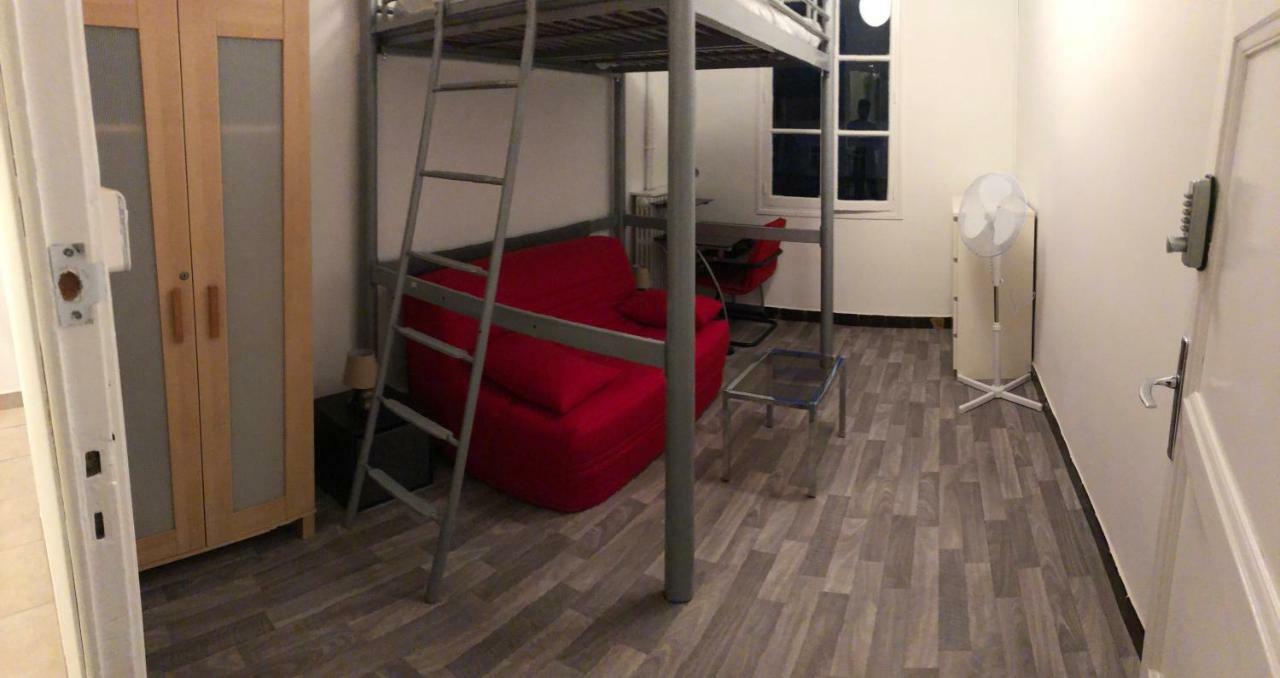 Chambres Loft Partage Centre Privatunterkunft *